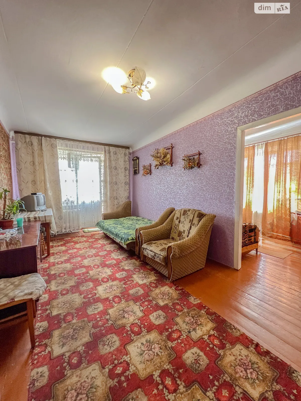 Продається 2-кімнатна квартира 43.6 кв. м у Нововолинську, мкр. Шахтарський - фото 1