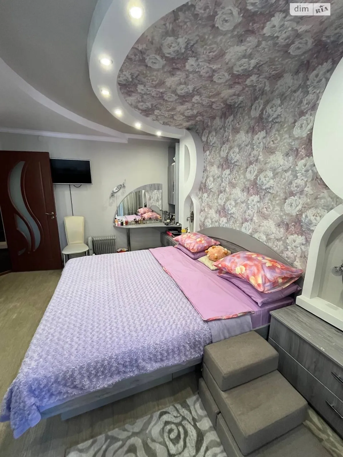 Продается 2-комнатная квартира 64 кв. м в Николаеве - фото 1