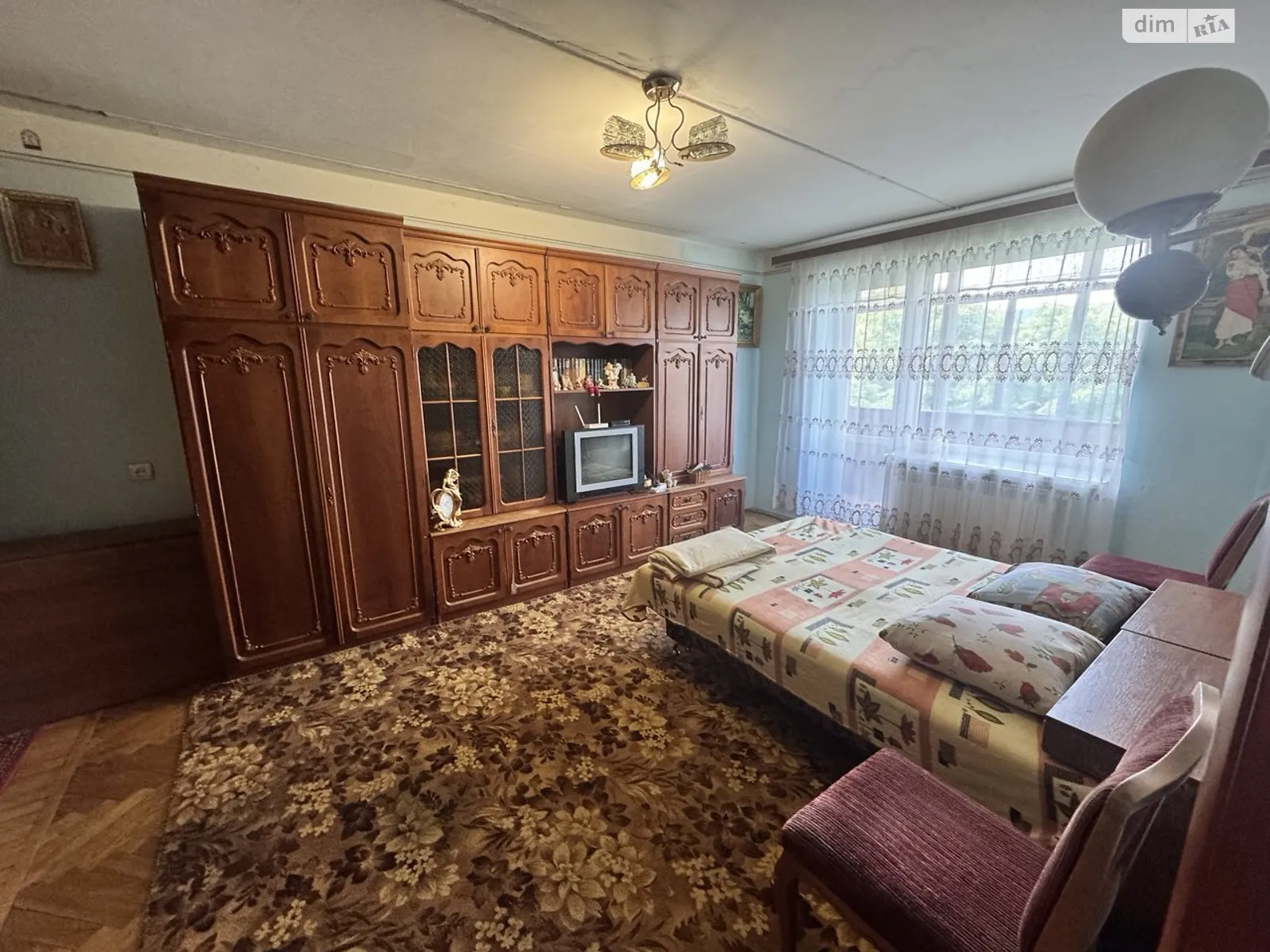 Продається 3-кімнатна квартира 61.4 кв. м у Кременці, вул. Мікрорайон-3, 2 - фото 1