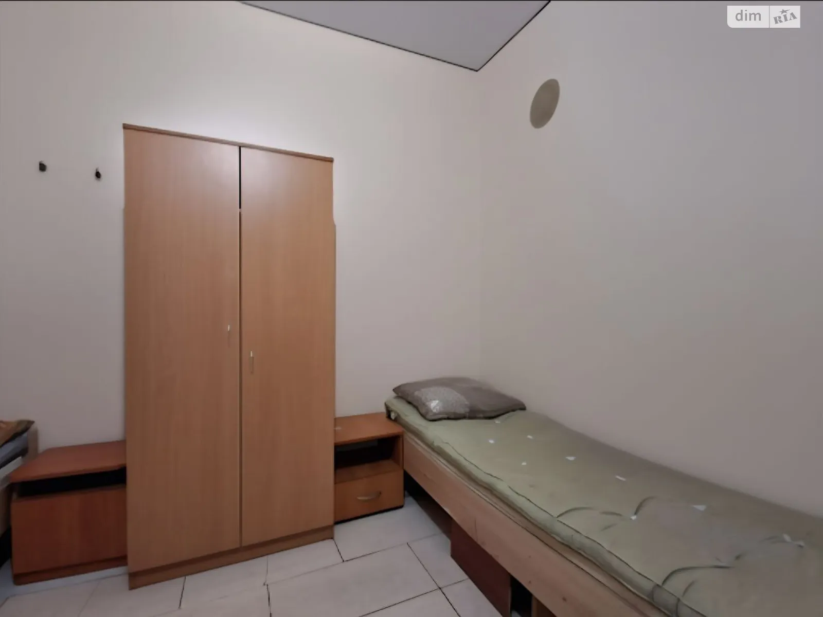 Сдается в аренду комната 258 кв. м в Киеве, цена: 900 грн - фото 1