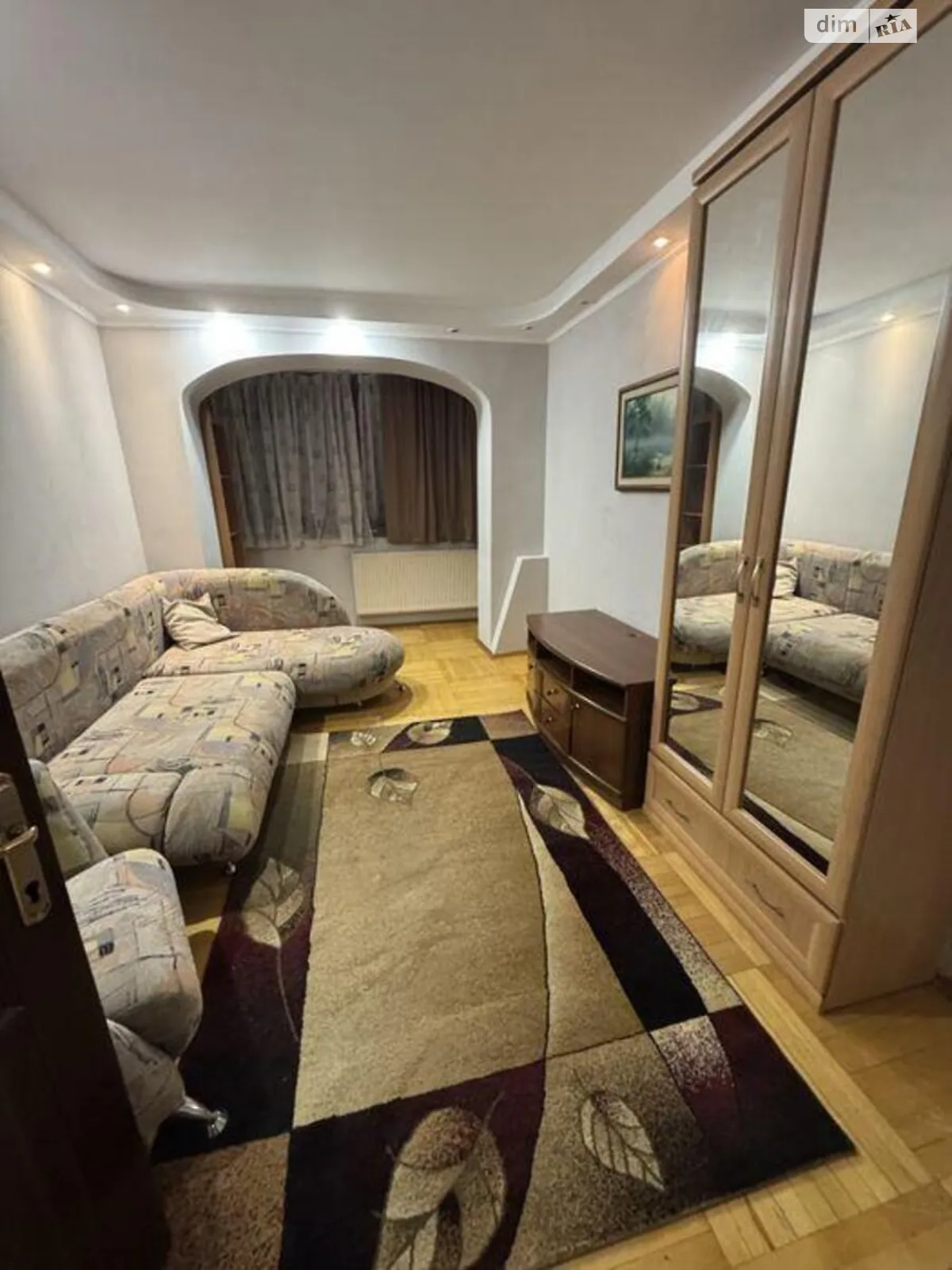 Продается 3-комнатная квартира 60.3 кв. м в Киеве, просп. Василия Порика, 15А - фото 1