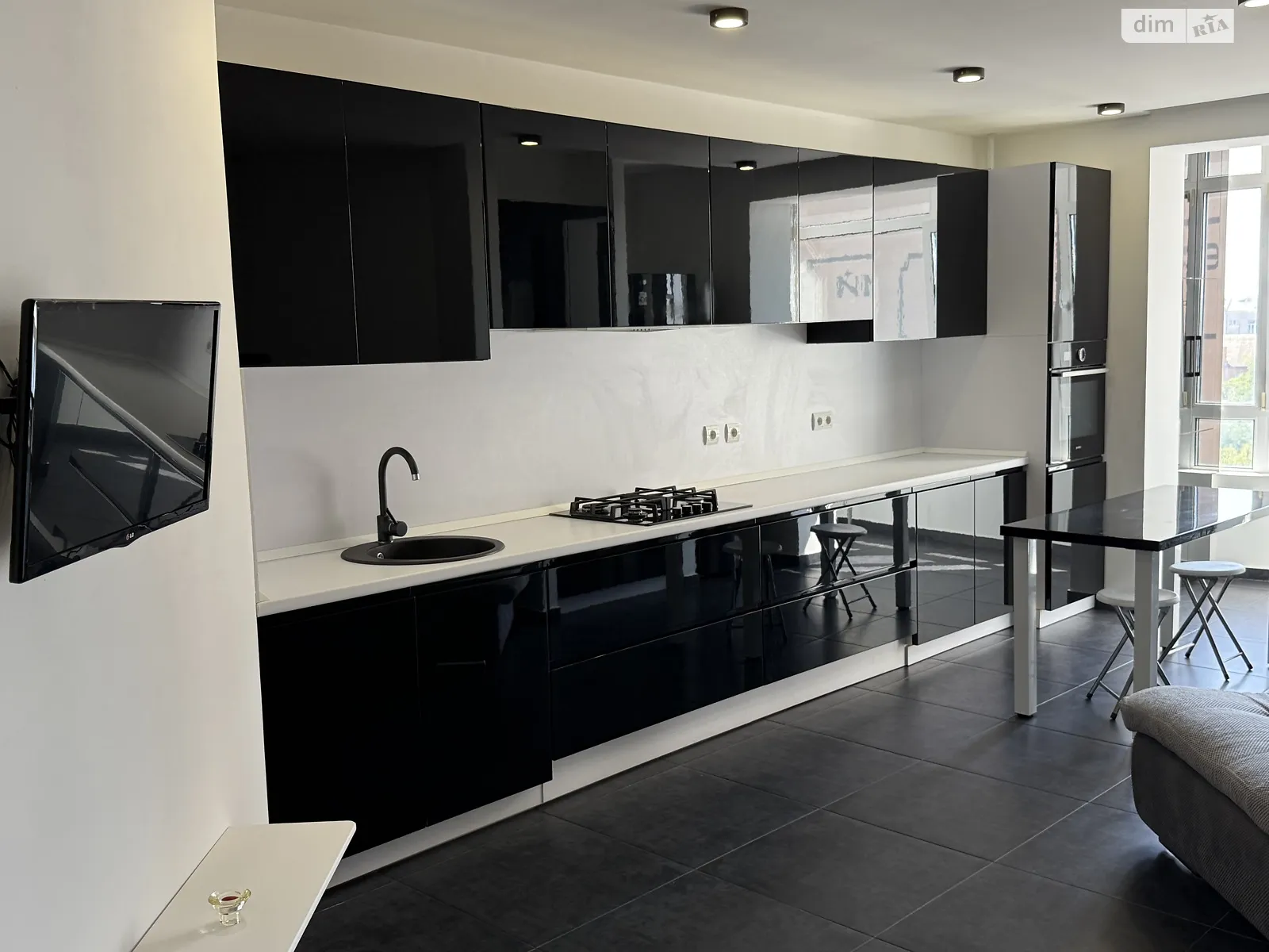Продается 1-комнатная квартира 68 кв. м в, цена: 73000 $ - фото 1