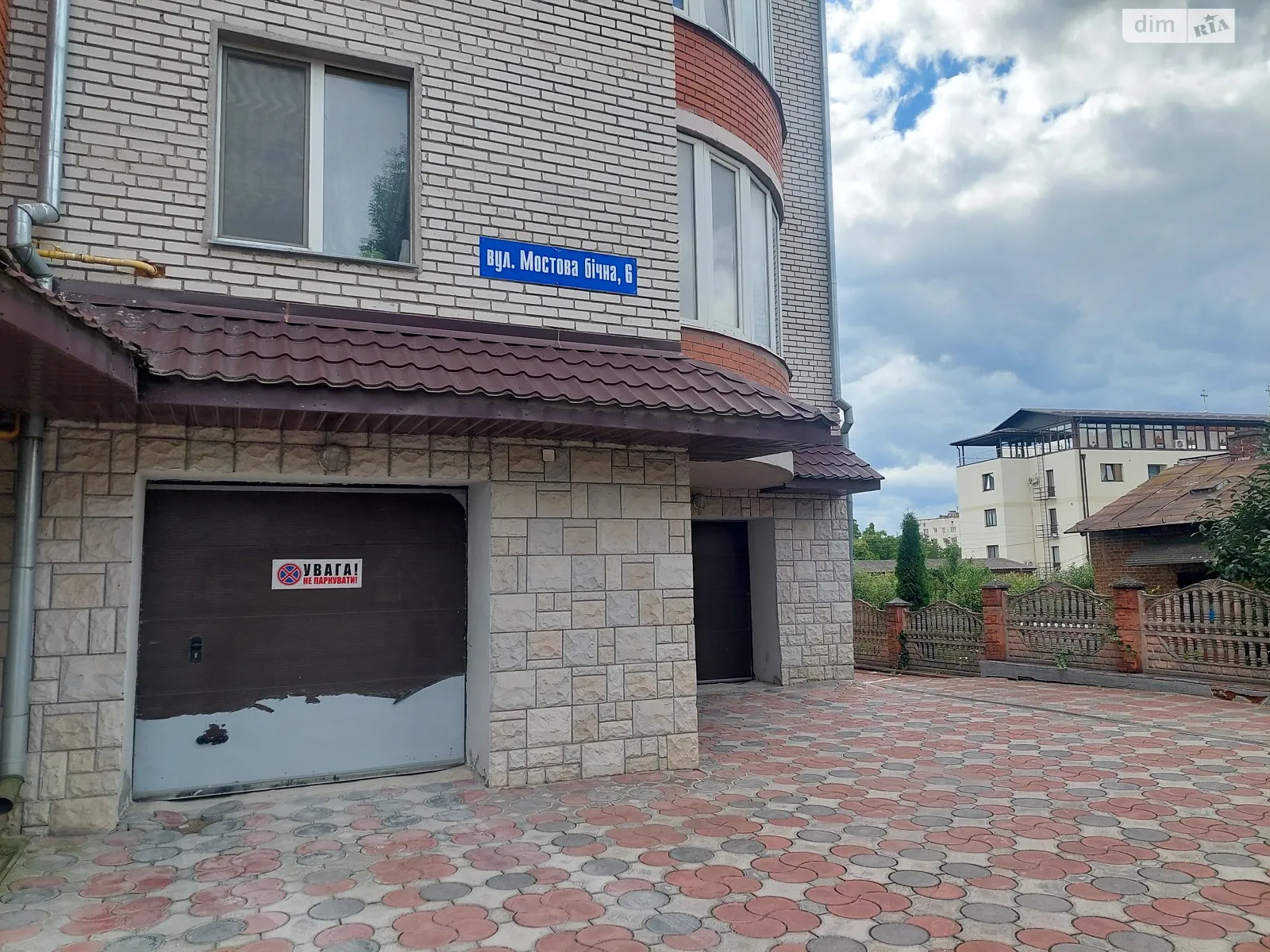 Продается отдельно стоящий гараж под бус на 31.2 кв. м, цена: 25500 $ - фото 1