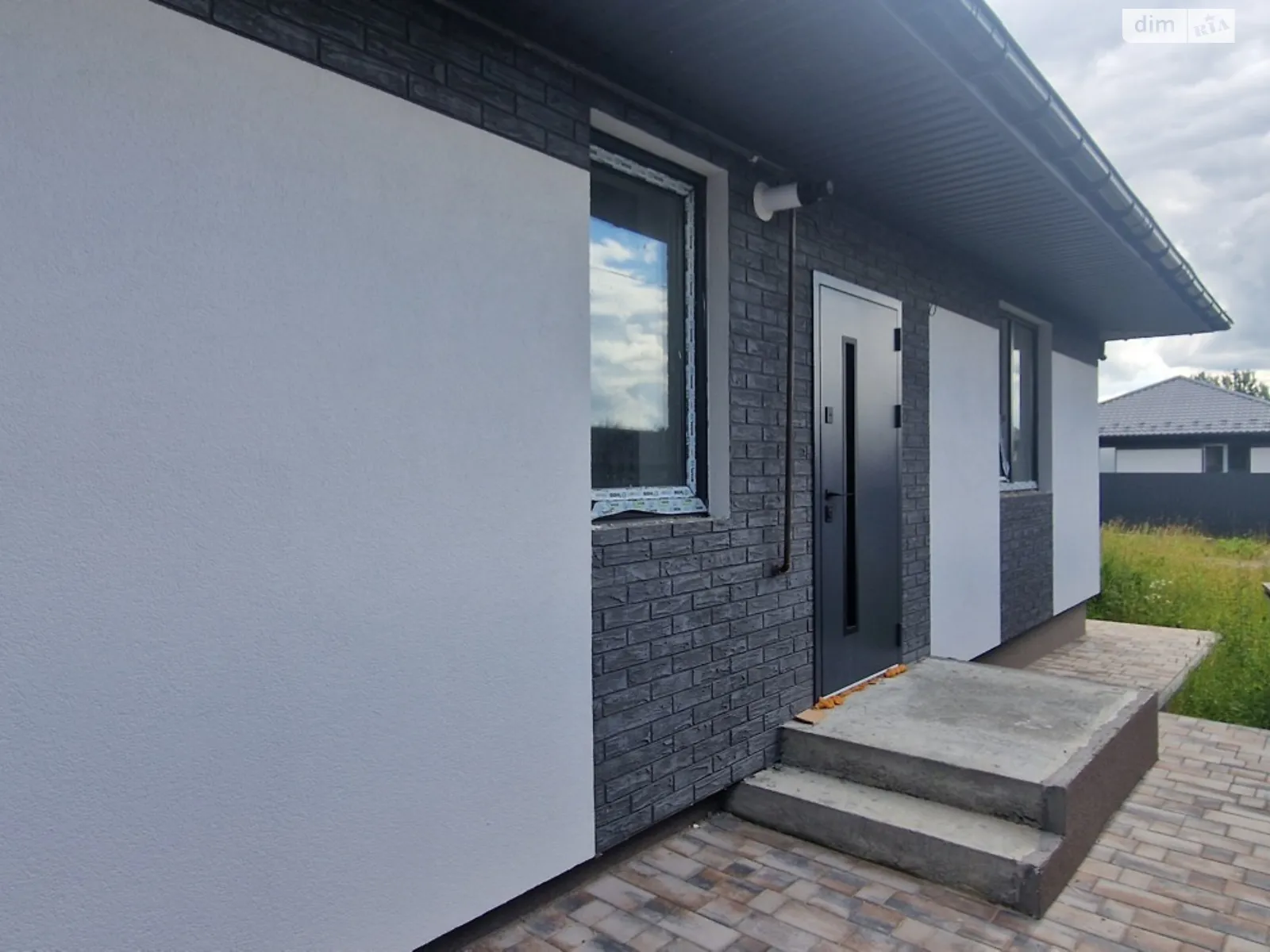 Продається одноповерховий будинок 85 кв. м з садом, цена: 75000 $ - фото 1