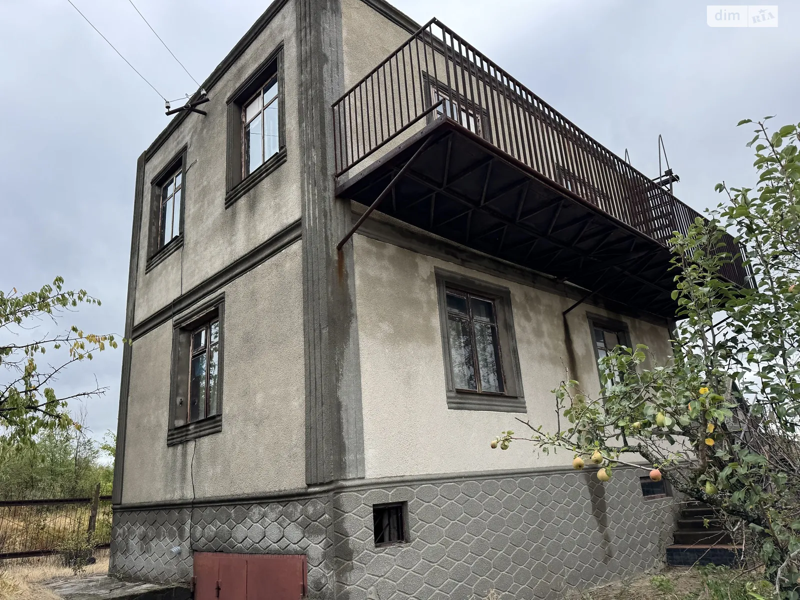 Продается дом на 2 этажа 131.4 кв. м с гаражом, цена: 18000 $ - фото 1