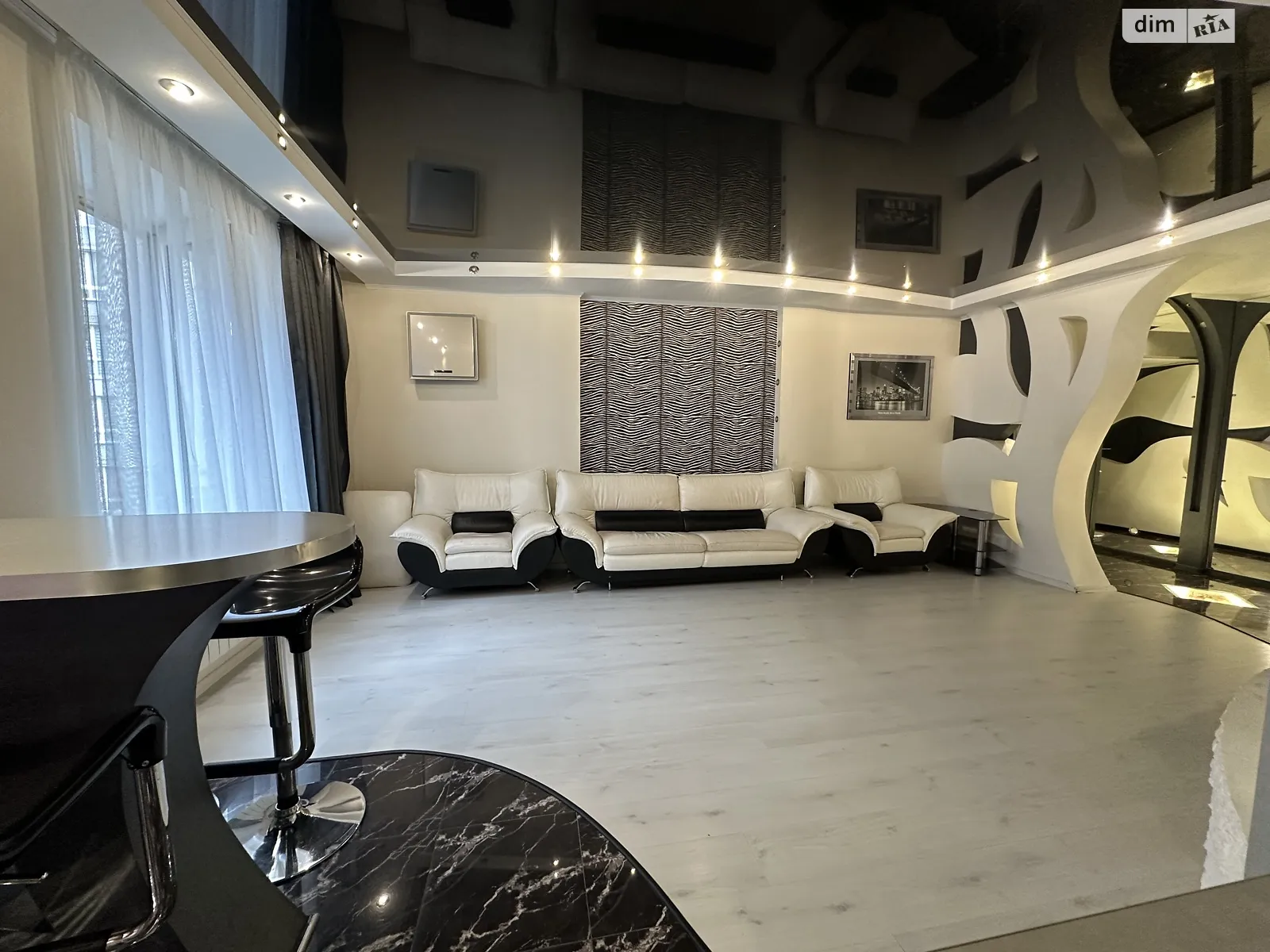 Продається 2-кімнатна квартира 105 кв. м у, цена: 140000 $ - фото 1