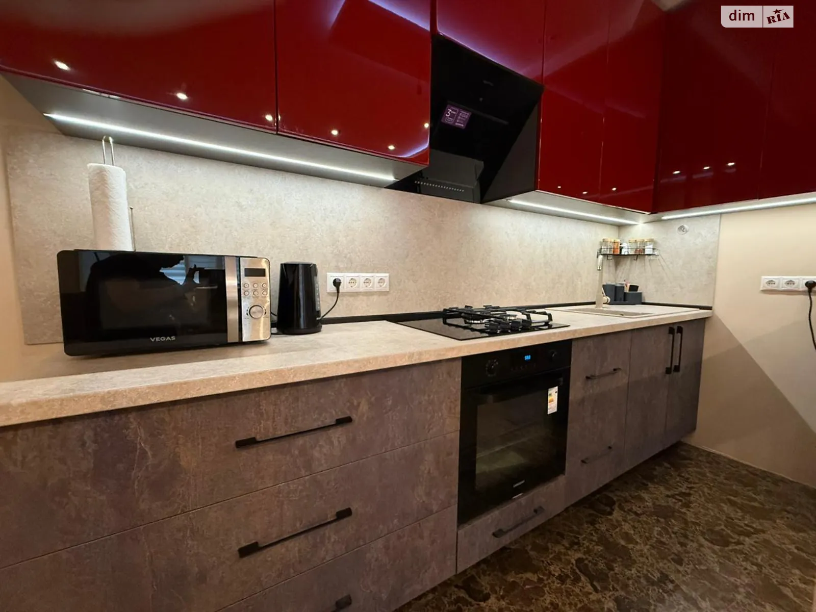 Продається будинок 2 поверховий 104 кв. м с басейном, цена: 59999 $ - фото 1
