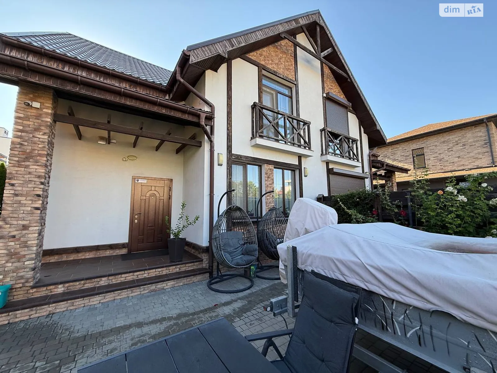Продается дом на 2 этажа 130.4 кв. м с беседкой, цена: 245000 $ - фото 1