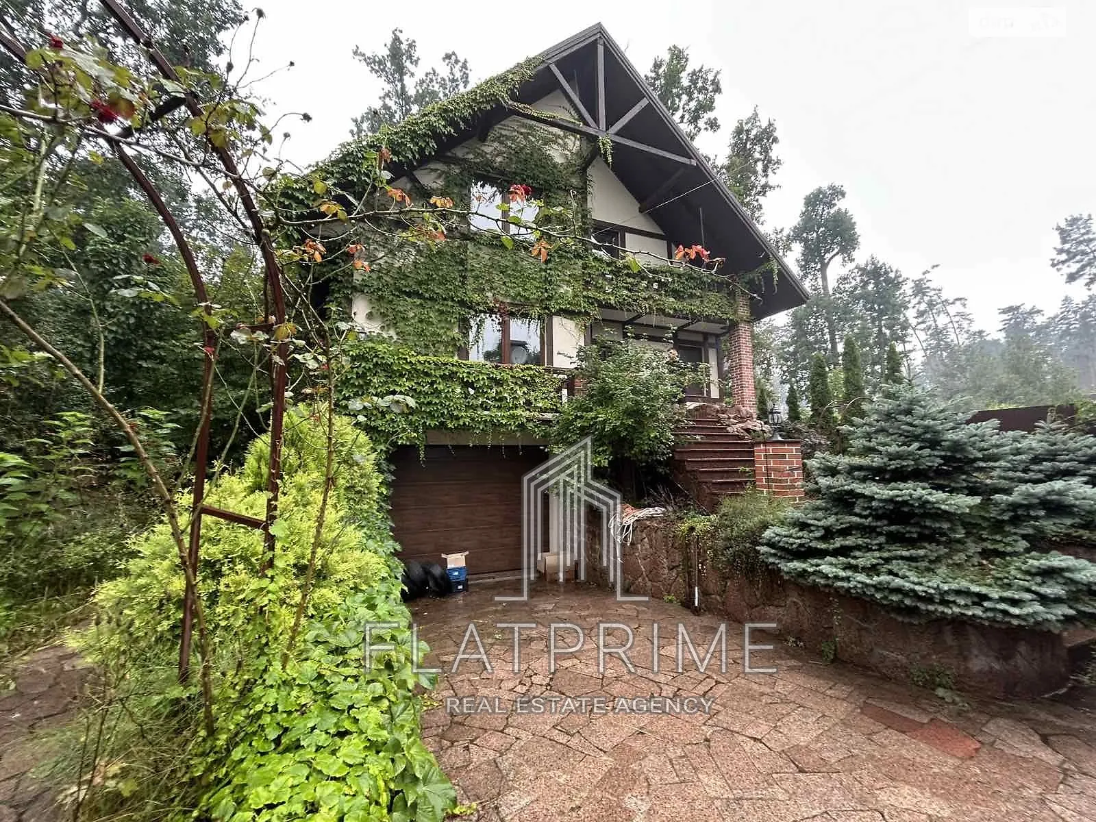 Продается дом на 3 этажа 235.3 кв. м с мансардой, цена: 350000 $ - фото 1