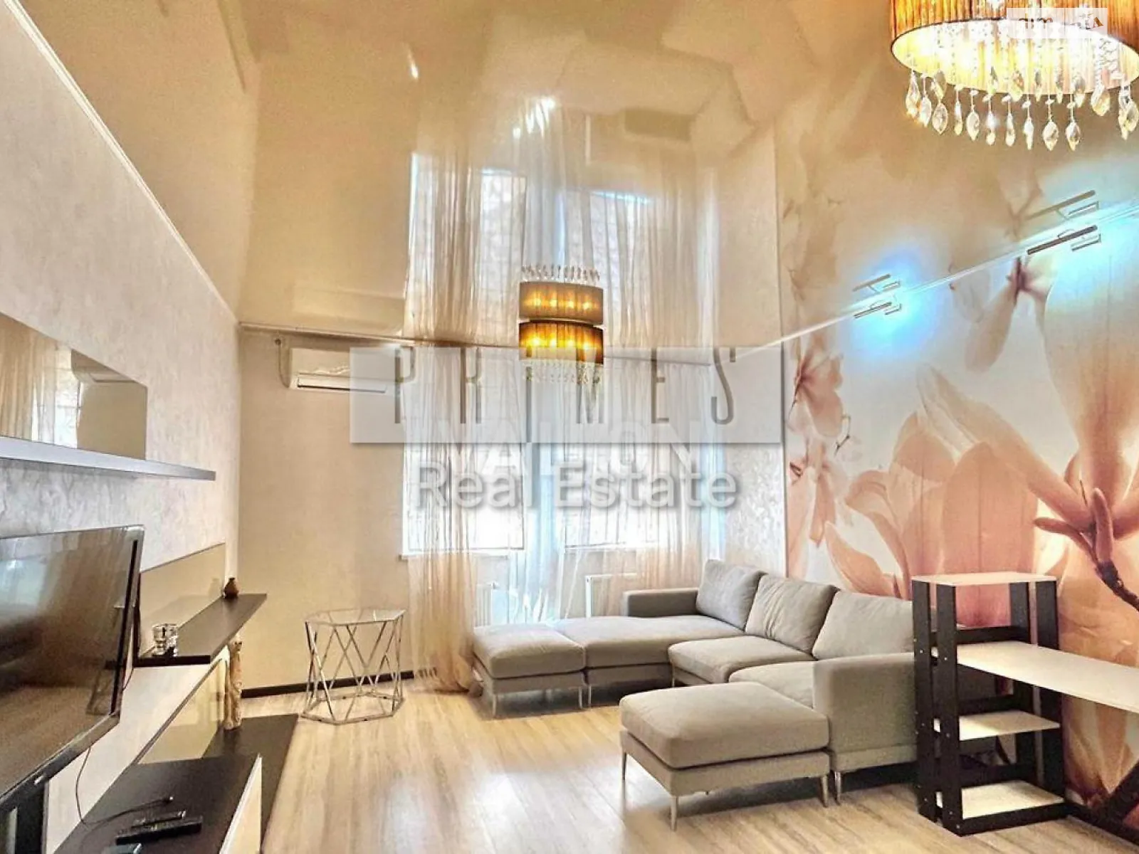Продается 1-комнатная квартира 57 кв. м в Киеве, ул. Голосеевская, 13А - фото 1