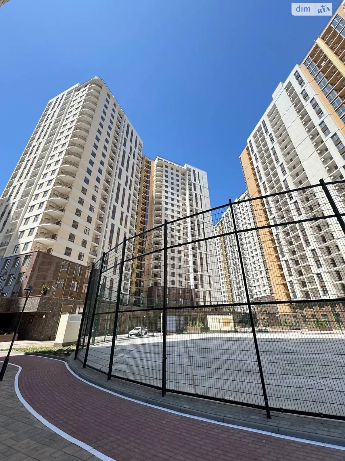 Продается 1-комнатная квартира 44 кв. м в Одессе, ул. Краснова, 1Ж - фото 1