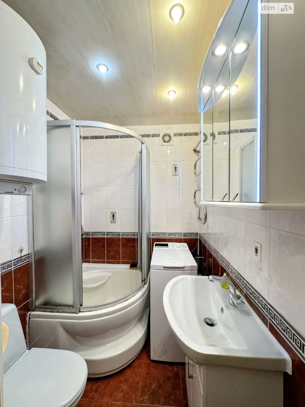 Продается 3-комнатная квартира 58.6 кв. м в Белой Церкви, ул. 30 лет победы, 214А - фото 1