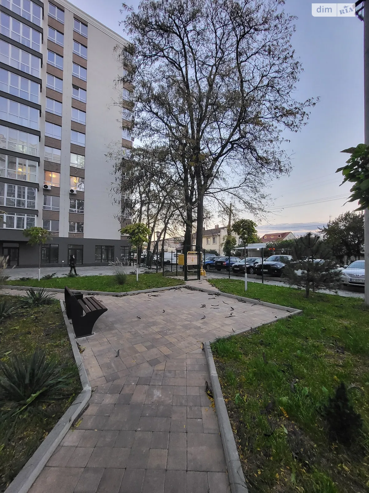 Продается 2-комнатная квартира 67.9 кв. м в Одессе, ул. Профсоюзная, 9А - фото 1