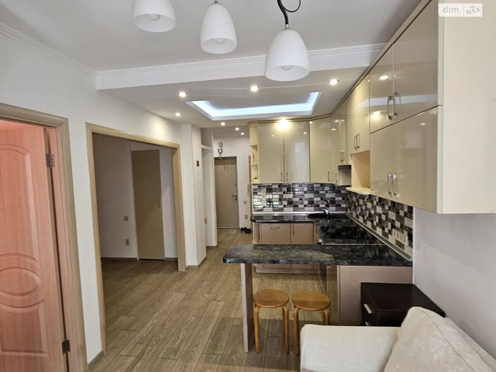 Продается 2-комнатная квартира 43 кв. м в Киеве, ул. Регенераторная, 4 корпус 3 - фото 1