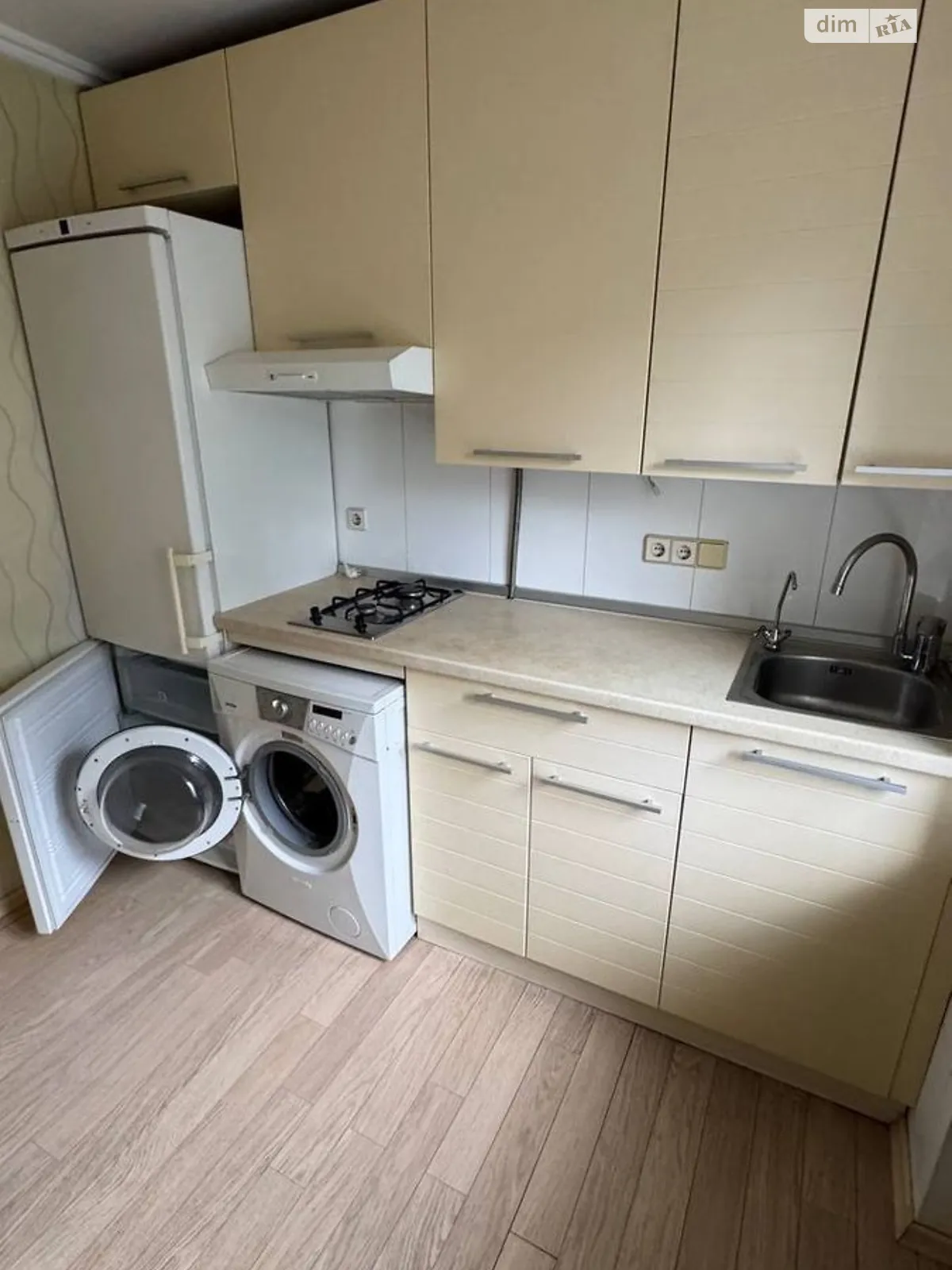 Продается 2-комнатная квартира 43.6 кв. м в Киеве, ул. Маричанская, 8 - фото 1