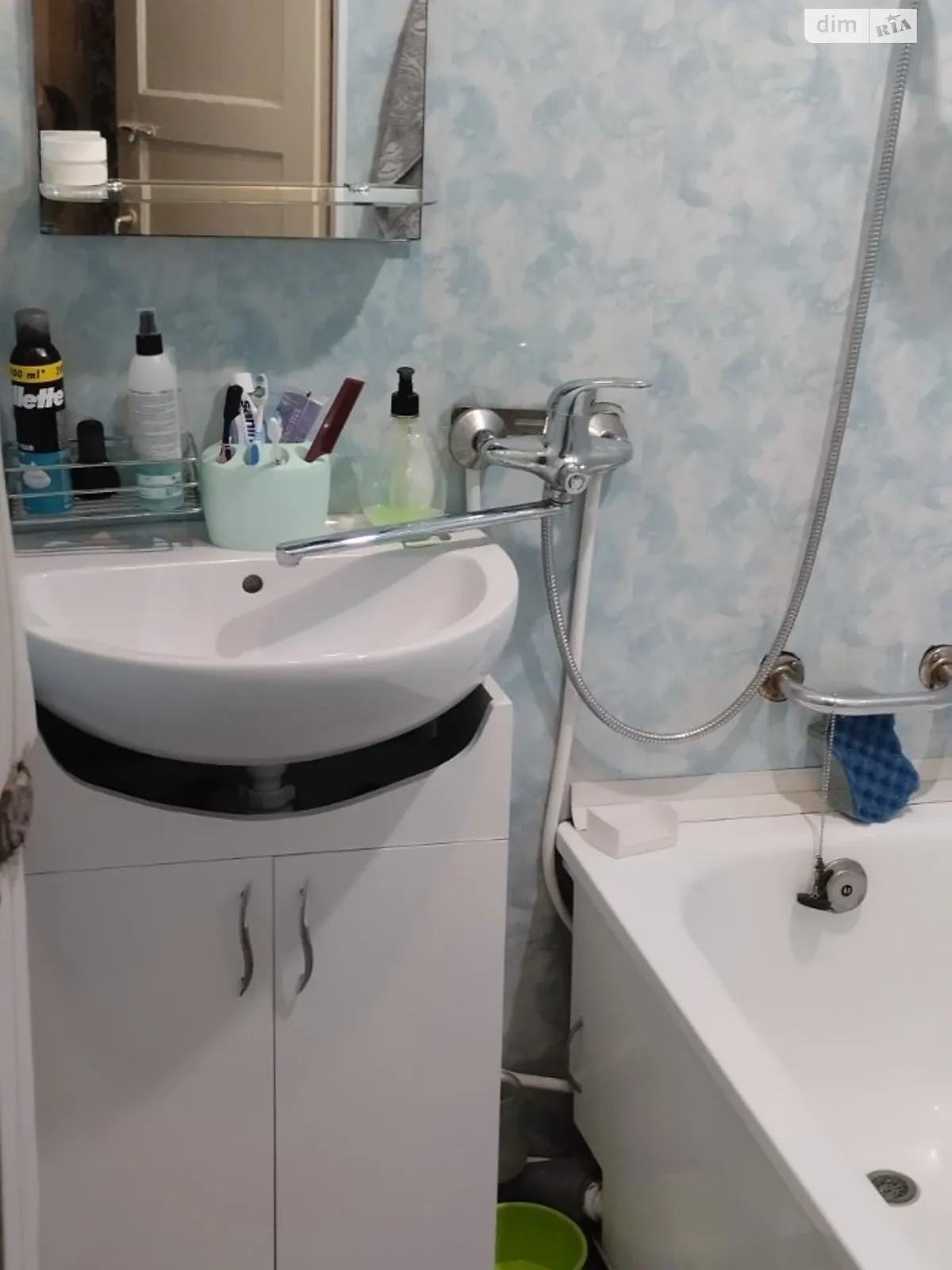 Продается 3-комнатная квартира 61.4 кв. м в Павлограде, ул. Строительная - фото 1