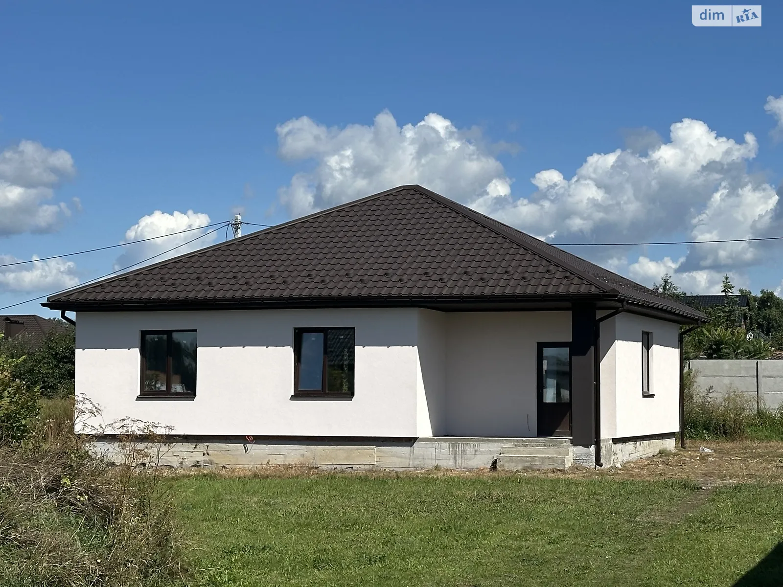 Продается одноэтажный дом 100 кв. м с бассейном, цена: 72000 $ - фото 1