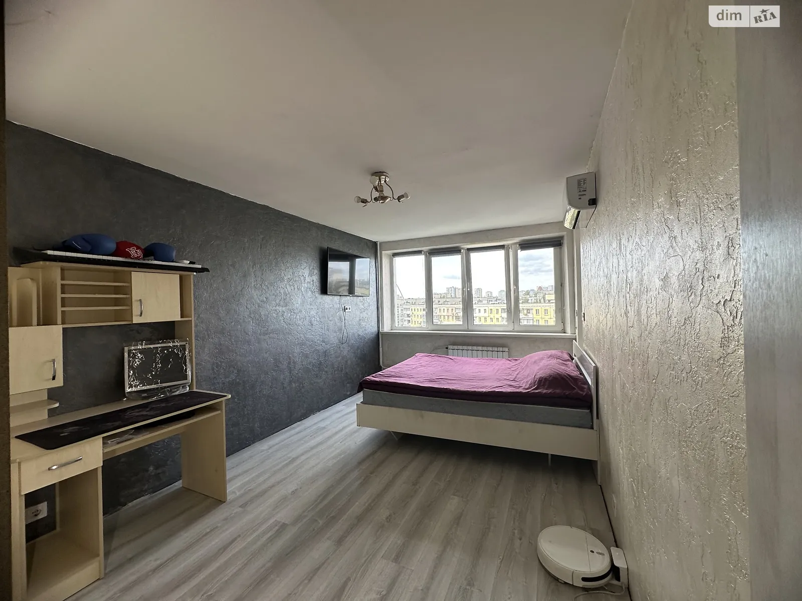 Продается 1-комнатная квартира 35 кв. м в Киеве, ул. Андрея Малышко, 37 - фото 1