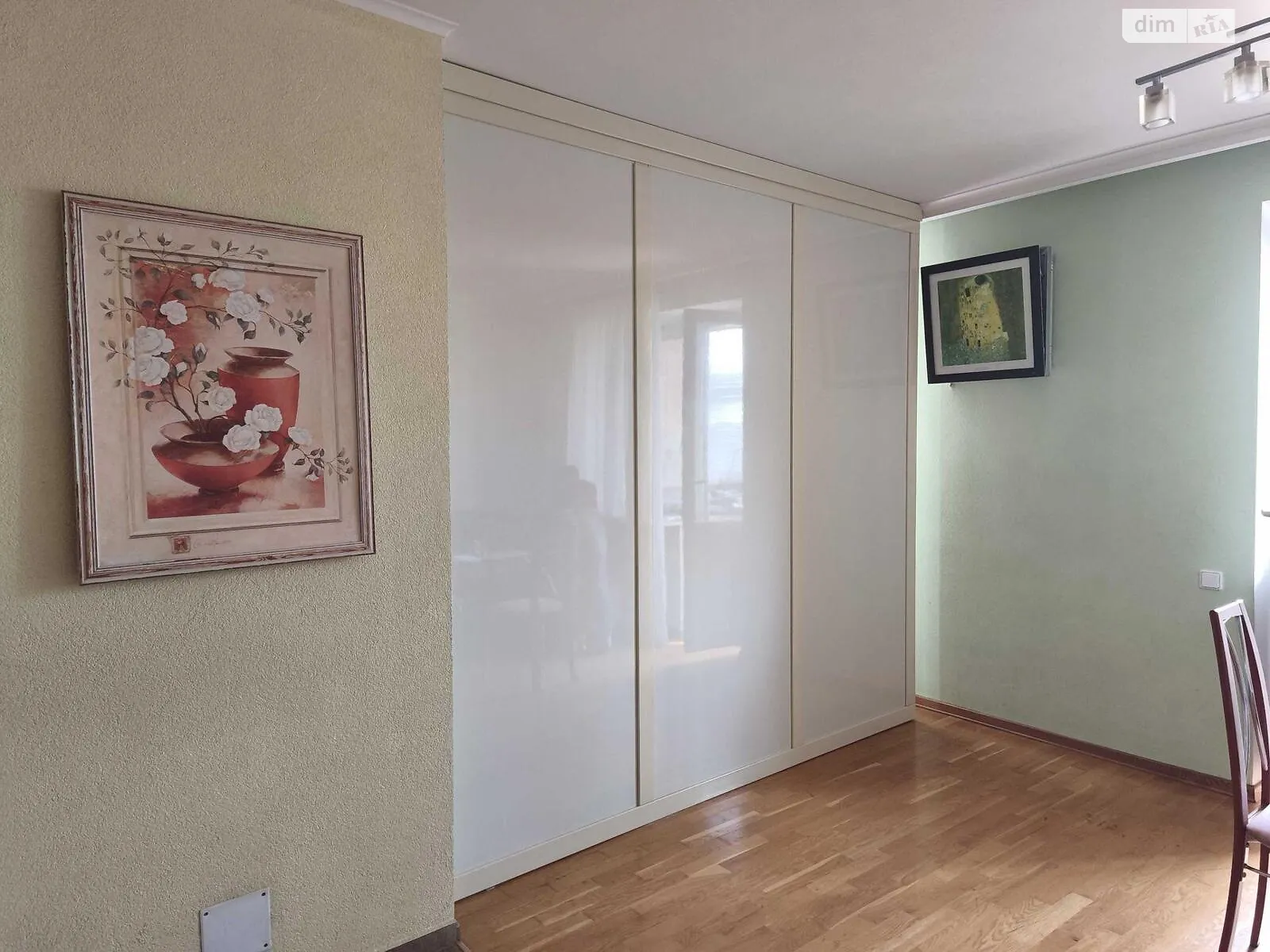 Продается 2-комнатная квартира 75 кв. м в Киеве, ул. Княжий Затон - фото 1
