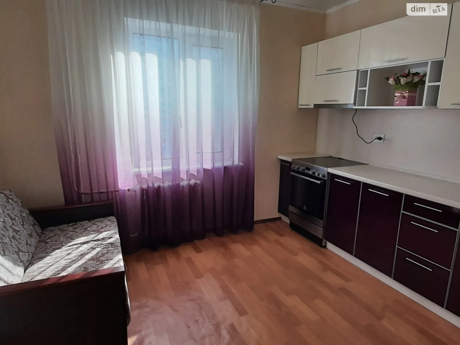 Продається 1-кімнатна квартира 43 кв. м у Києві, вул. Милославська, 47 - фото 1