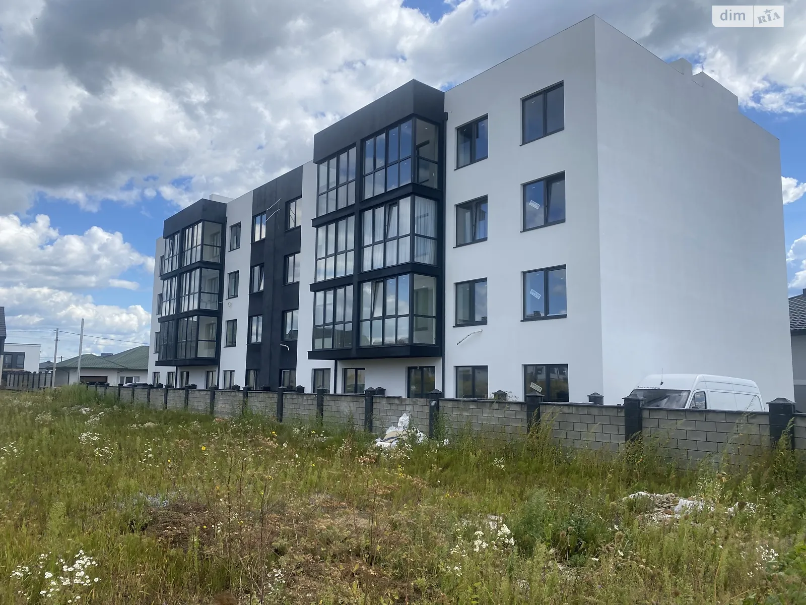 Продается 1-комнатная квартира 38 кв. м в Бармаках, мас. Весенний, 5 - фото 1