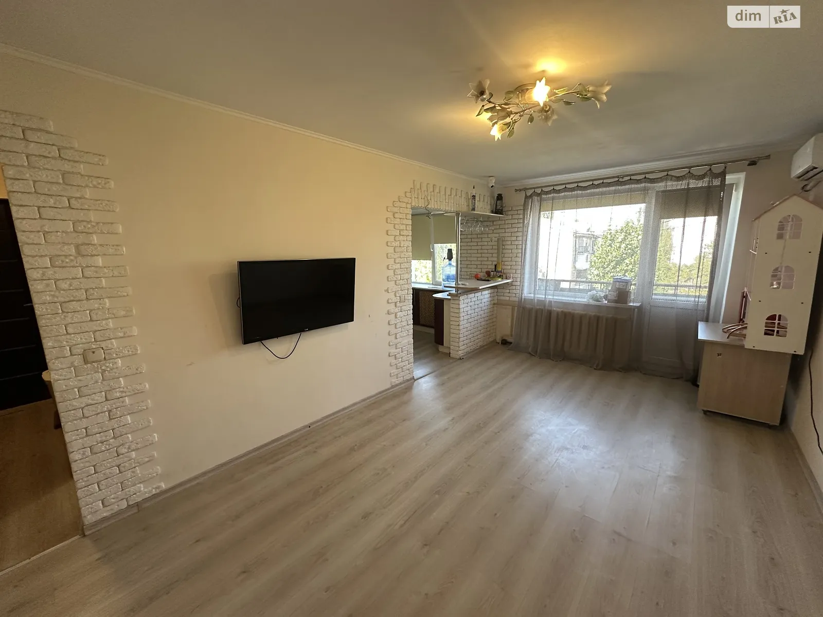 Продается 2-комнатная квартира 44.6 кв. м в Николаеве, ул. Генерала Алмазова(Генерала Карпенко), 57 - фото 1