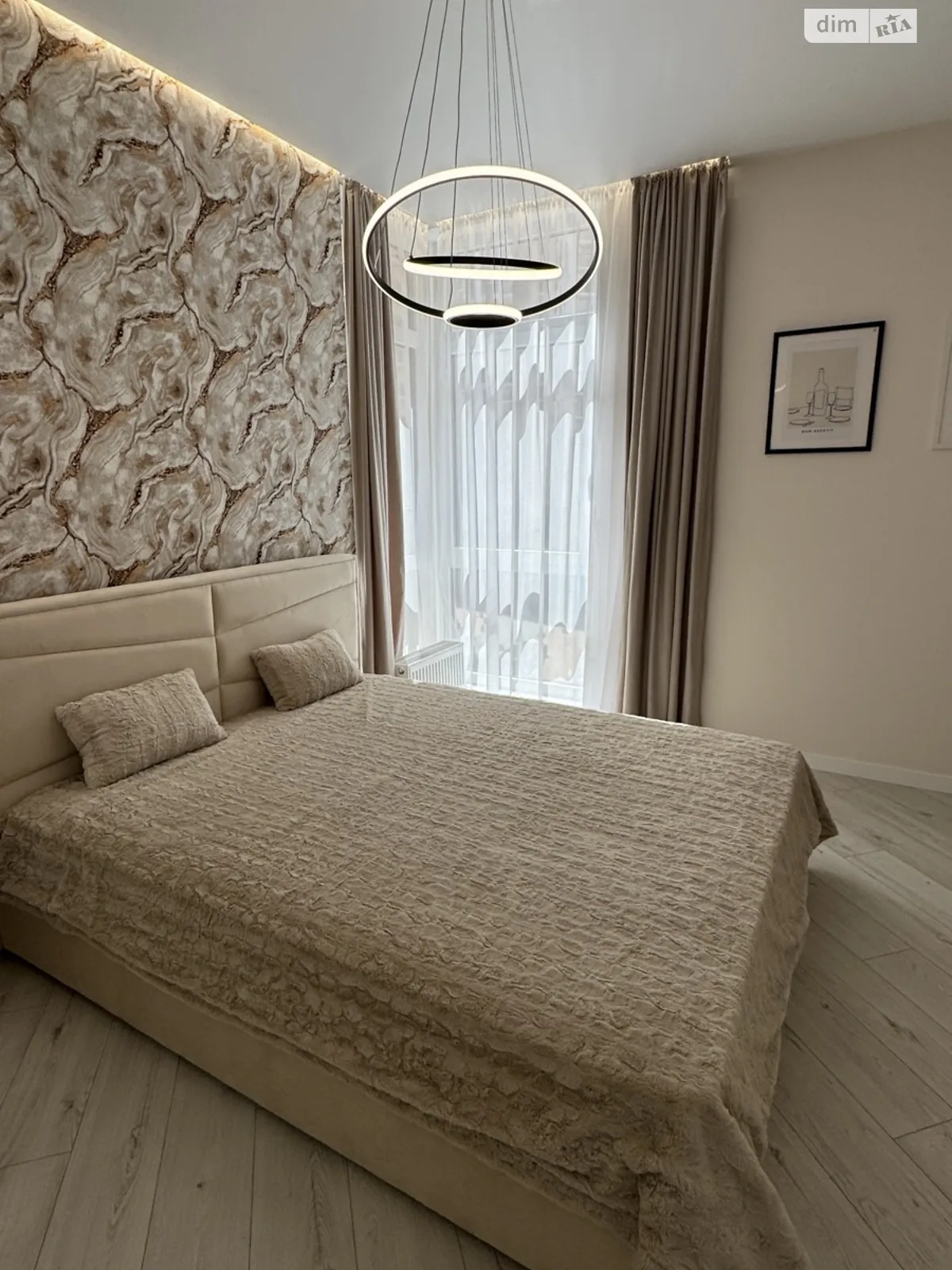 Продается 1-комнатная квартира 41.6 кв. м в Одессе, ул. Краснова, 1Б - фото 1