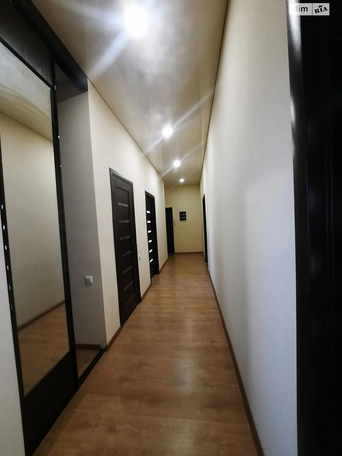 Здається в оренду офіс 110 кв. м в бізнес-центрі, цена: 45000 грн - фото 1
