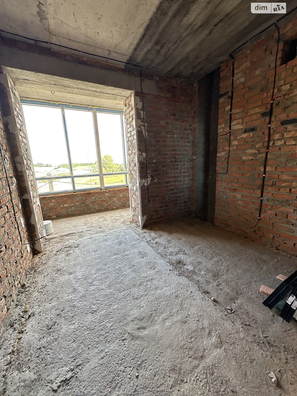 Продается 2-комнатная квартира 47 кв. м в Буче, ул. Степана Рудницкого - фото 1