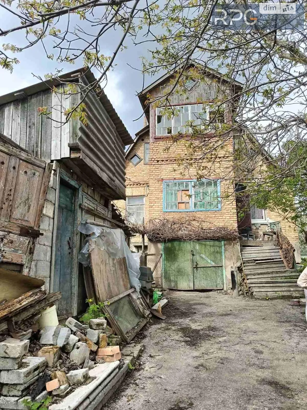 Продается дом на 3 этажа 102.3 кв. м с участком, цена: 33000 $ - фото 1
