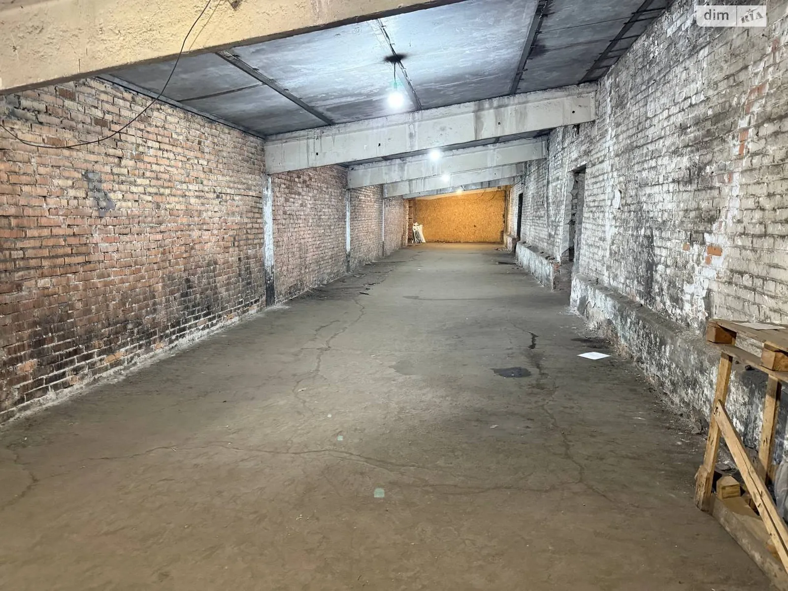 Здається в оренду приміщення вільного призначення 215 кв. м в 1-поверховій будівлі, цена: 22000 грн - фото 1
