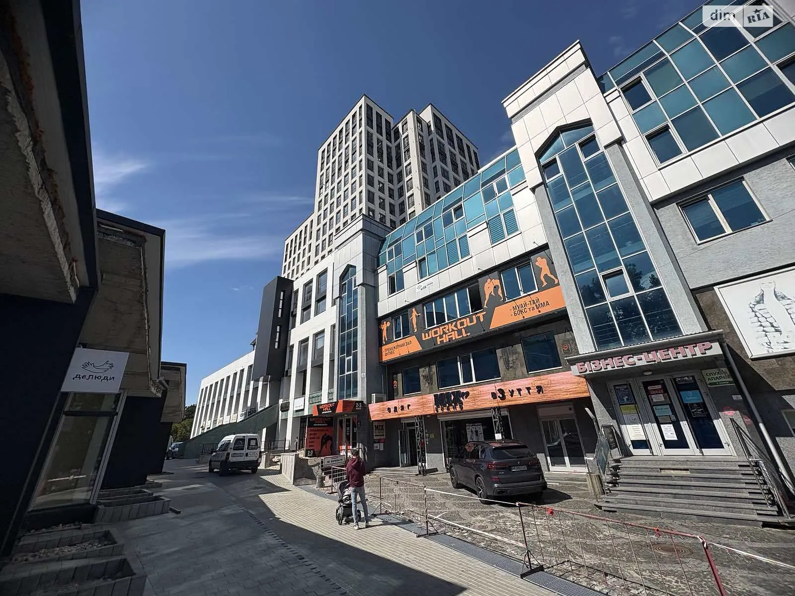 Здається в оренду приміщення вільного призначення 58.9 кв. м в 16-поверховій будівлі, цена: 1250 $ - фото 1