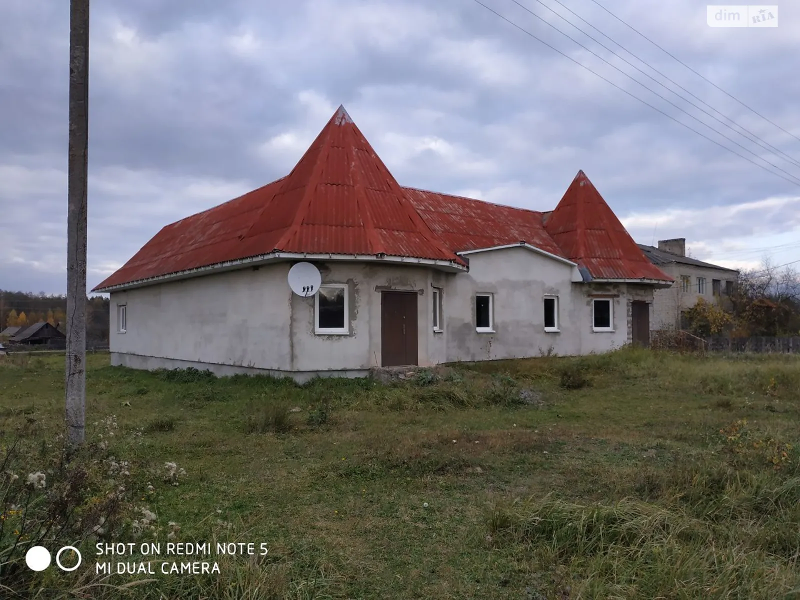 Продается одноэтажный дом 287.6 кв. м с гаражом, цена: 16000 $ - фото 1