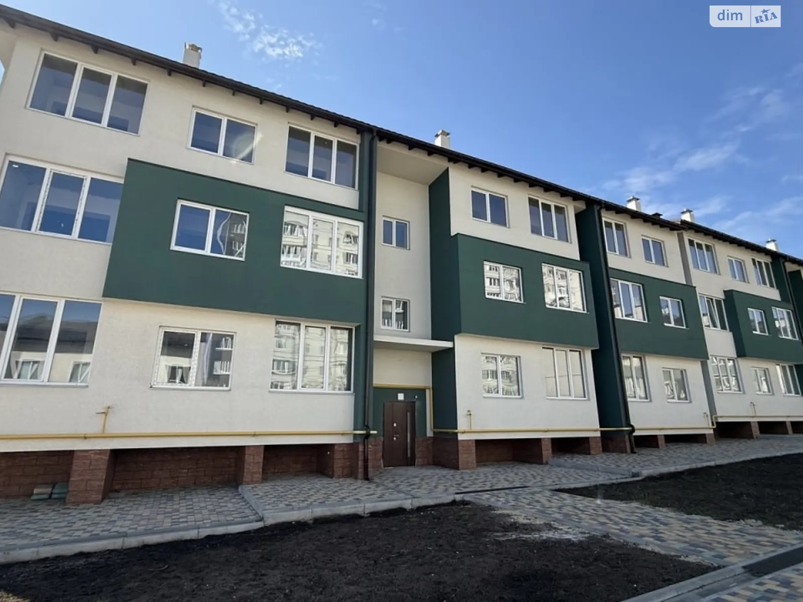 Продается 2-комнатная квартира 70 кв. м в Буче, ул. Яблонская, 318 - фото 1