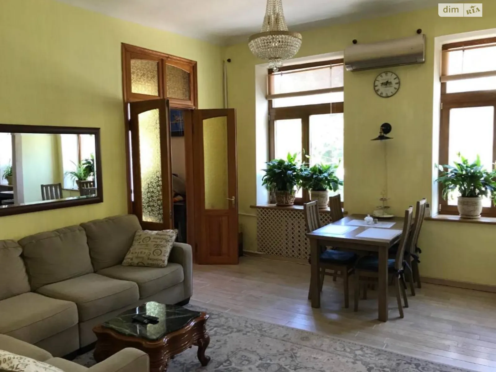 Продается 3-комнатная квартира 60.3 кв. м в Киеве, ул. Михайловская, 21 - фото 1