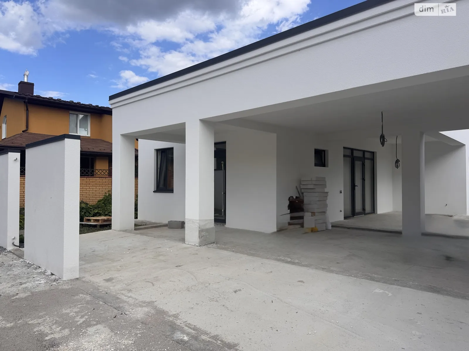 Продається одноповерховий будинок 120 кв. м з балконом, цена: 155000 $ - фото 1