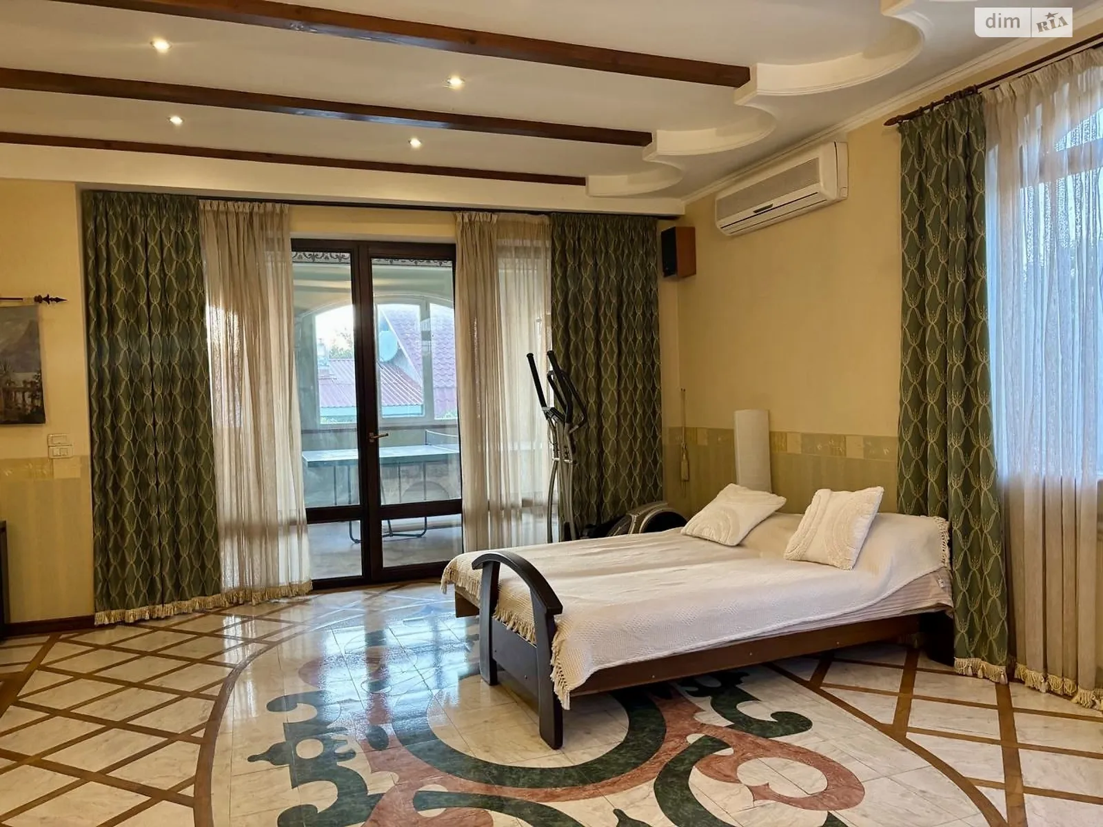 Продається будинок 2 поверховий 175 кв. м з каміном, цена: 220000 $ - фото 1