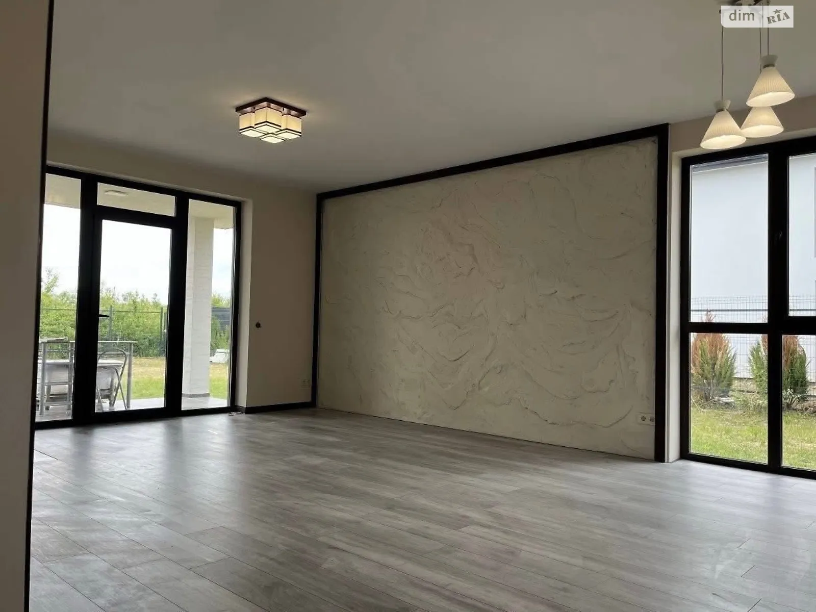 ул. Загорская Компотный Ужгород, цена: 165000 $ - фото 1