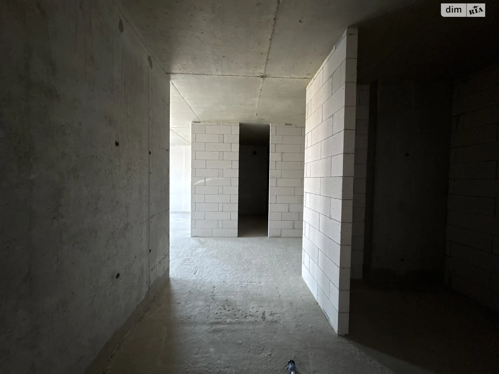 Продается 2-комнатная квартира 102 кв. м в Ивано-Франковске, ул. Хриплинская, 9 - фото 1