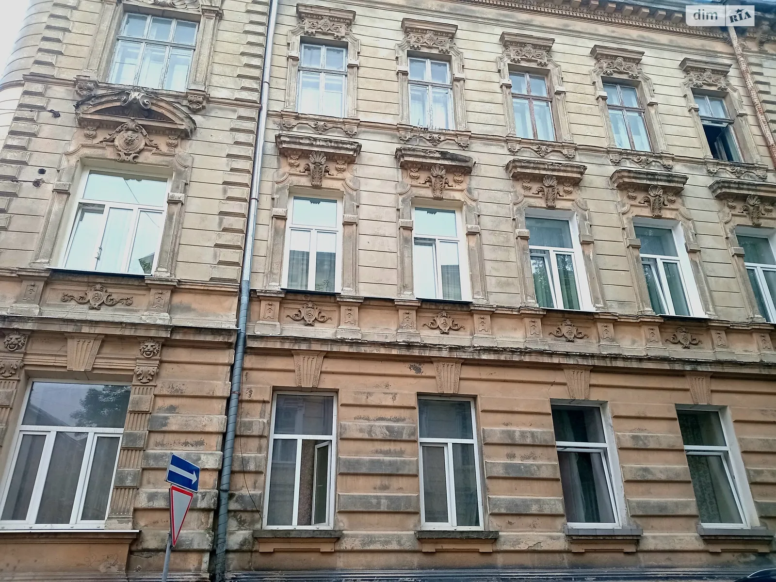 Продается 2-комнатная квартира 55.5 кв. м в Львове, ул. Шолом-Алейхема - фото 1