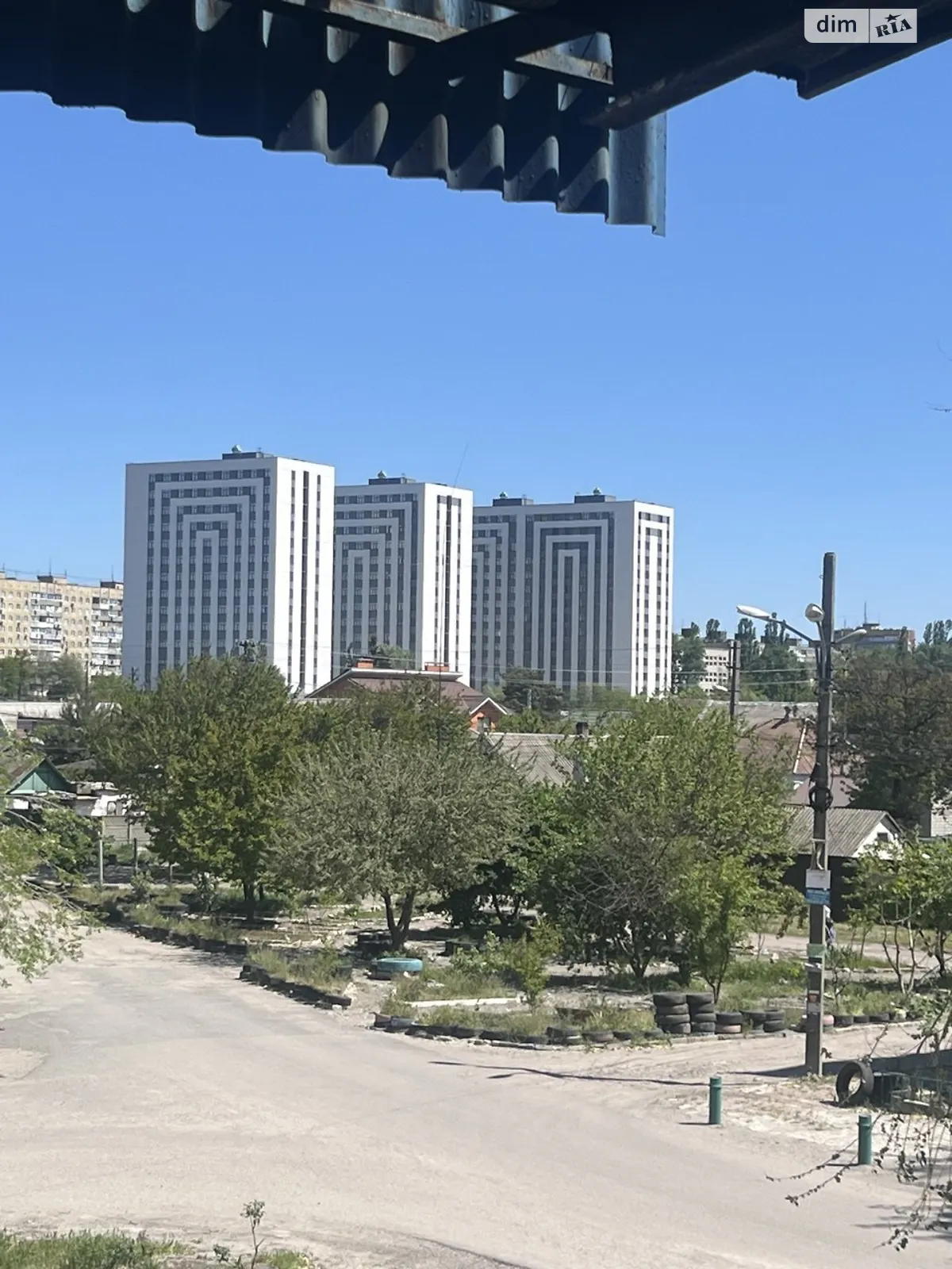 Продается 3-комнатная квартира 90.7 кв. м в Днепре, ул. Дружная, 37А - фото 1