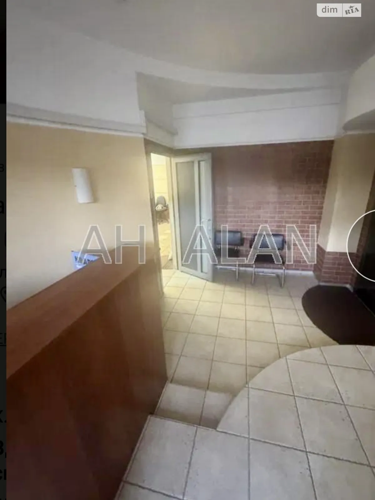 Сдается в аренду офис 67 кв. м в бизнес-центре, цена: 47000 грн - фото 1