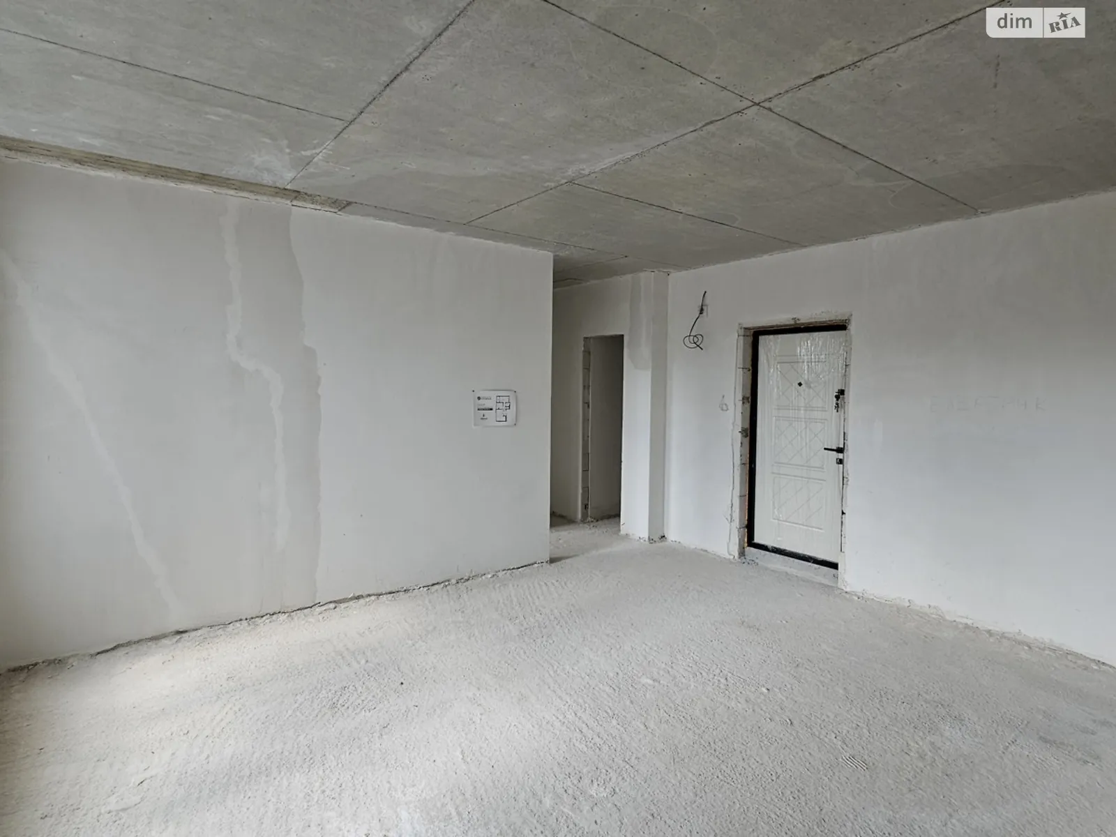 Продается 2-комнатная квартира 69.1 кв. м в Ивано-Франковске, ул. Микитинецкая, 2 - фото 1