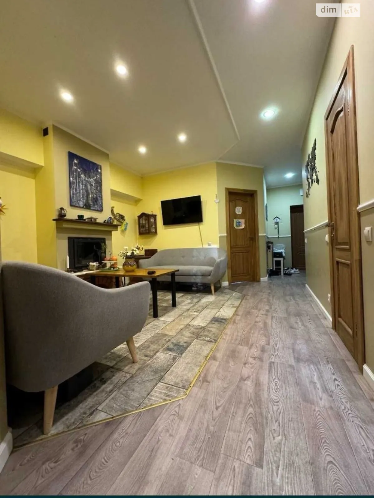 Продается 4-комнатная квартира 115.6 кв. м в Ирпене, ул. Киевская, 74Б - фото 1