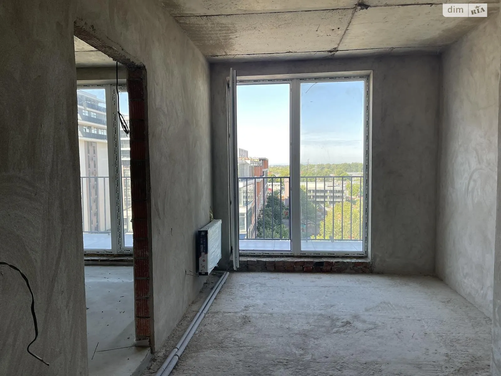 Продается 1-комнатная квартира 38 кв. м в Ужгороде, ул. Бабьяка, 8 - фото 1