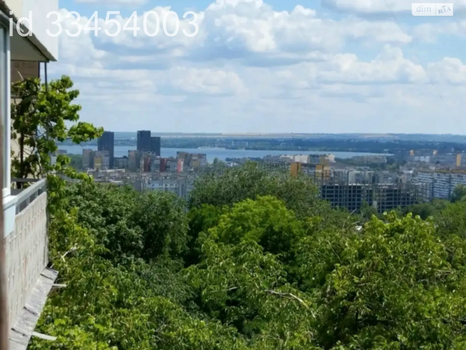 Продается 3-комнатная квартира 65.3 кв. м в Днепре, мас. Сокол-1, 1 корпус 1 - фото 1