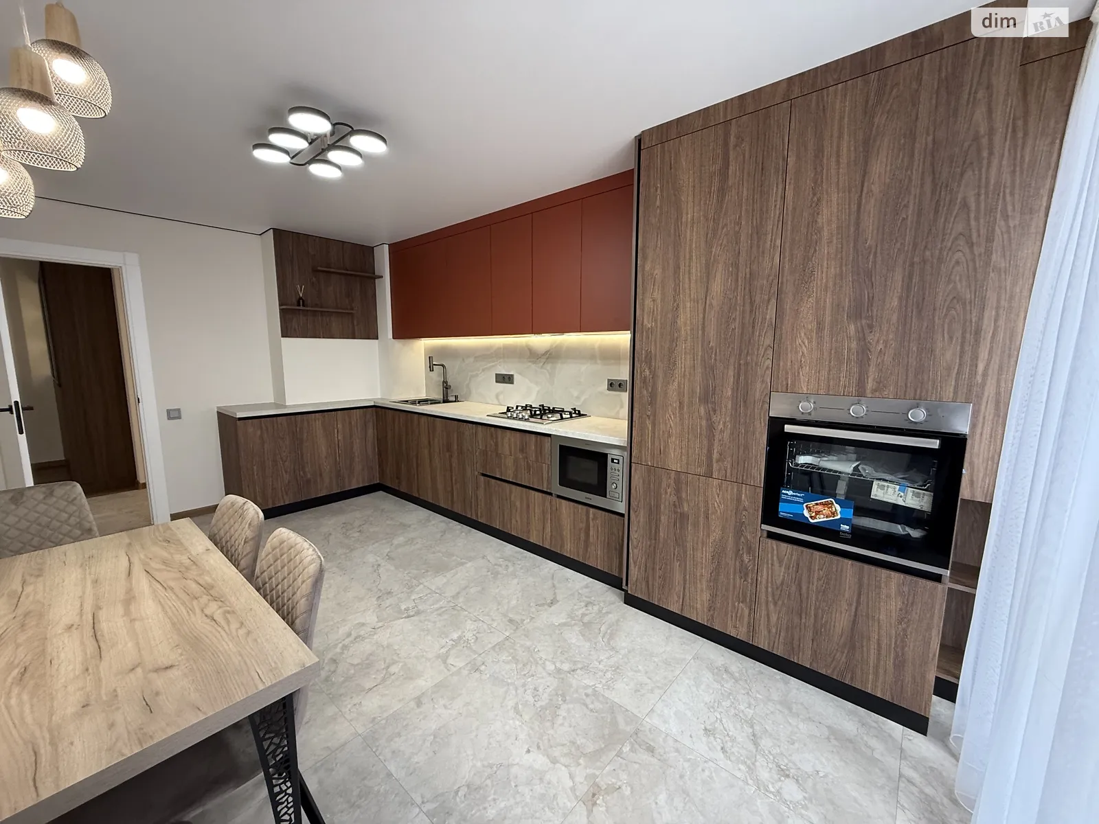 3-комнатная квартира 85 кв. м в Тернополе, пер. Кирпичный - фото 1