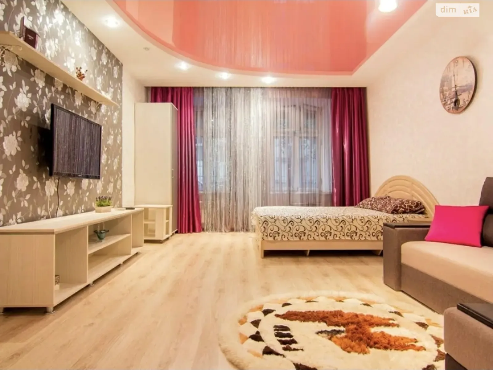 Сдается в аренду 1-комнатная квартира в Одессе, ул. Нежинская, 51 - фото 1