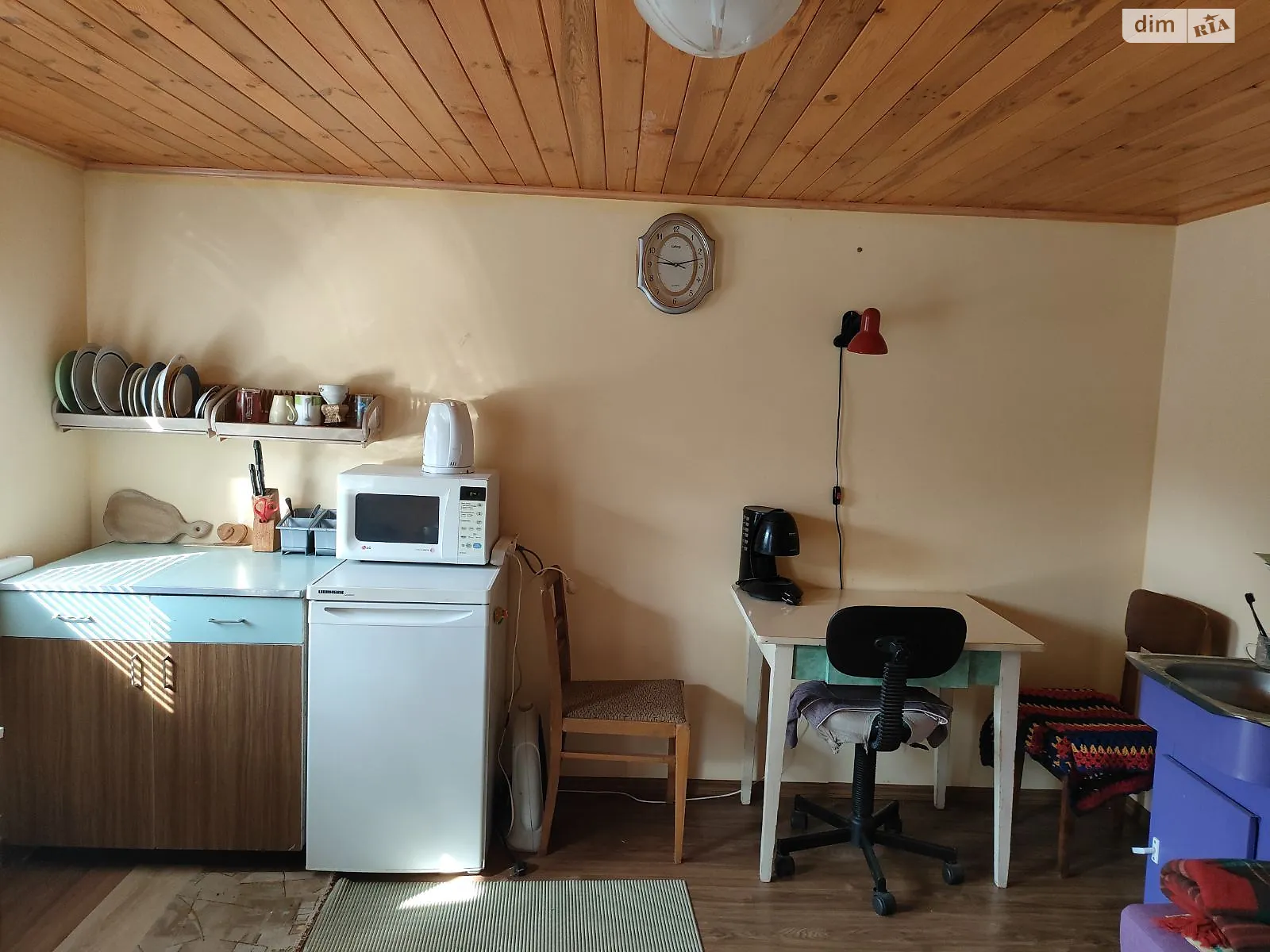 Продается одноэтажный дом 43 кв. м с мансардой, цена: 12000 $ - фото 1