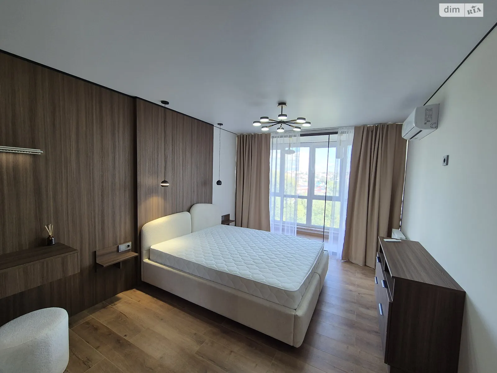 2-комнатная квартира 82.3 кв. м в Тернополе, пер. Кирпичный, 2 - фото 1